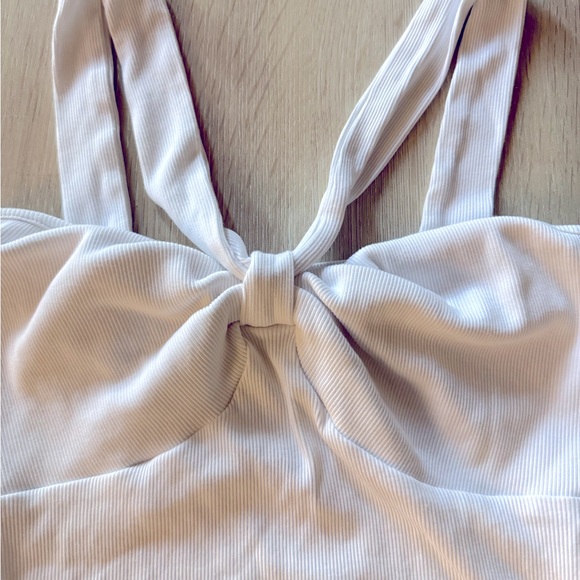 White Crop Top with Front Knot Detail - Picture 5 of 6